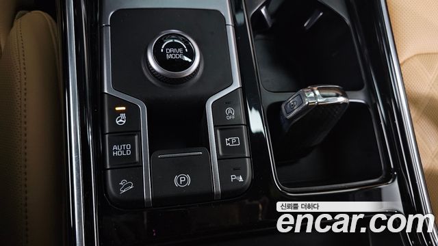 Kia Sorento (IV) Gasoline 2.5T 2WD Signature 2023 — фото 17