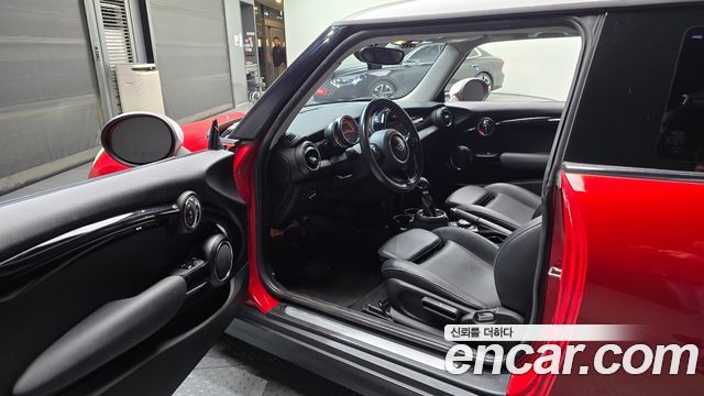 MINI Cooper D HIGH 3rd 2015 — фото 10