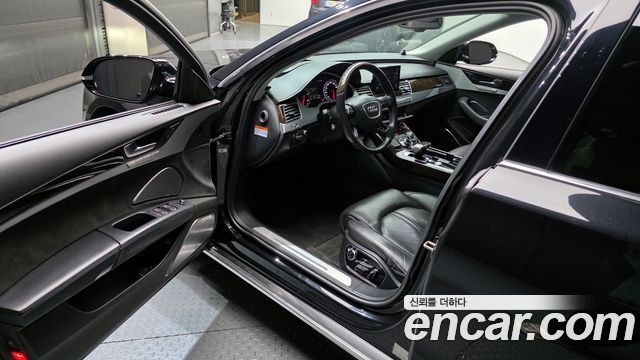 Audi A8 60 TFSI Quattro LWB D4 2015 — фото 10
