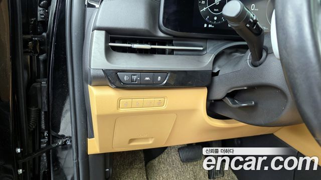 Kia Carnival (IV) Gasoline 9-Seater Signature 2021 — фото 16