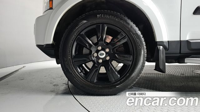 Land Rover Discovery 4 3.0 SDV6 HSE 2013 — фото 5