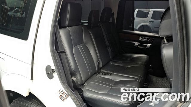 Land Rover Discovery 4 3.0 SDV6 HSE 2013 — фото 12