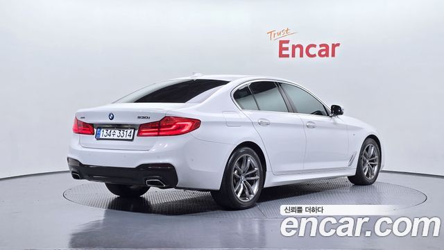 BMW 5 Series (G30) 530i M Sport Package Plus 2018 — фото 2