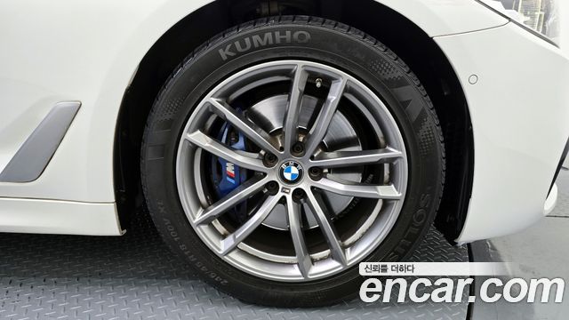 BMW 5 Series (G30) 530i M Sport Package Plus 2018 — фото 5