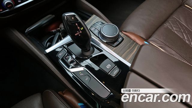BMW 5 Series (G30) 530i M Sport Package Plus 2018 — фото 9