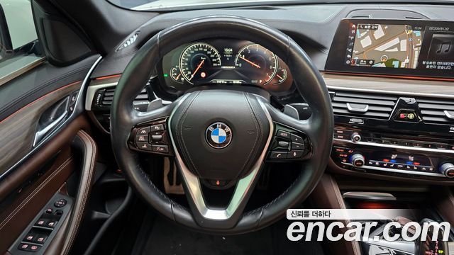 BMW 5 Series (G30) 530i M Sport Package Plus 2018 — фото 14