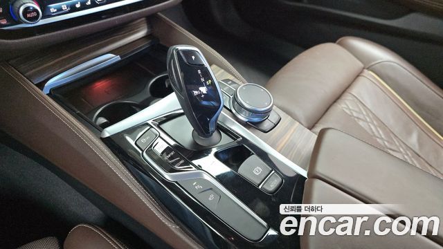 BMW 5 Series (G30) 530i M Sport Package Plus 2018 — фото 9