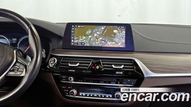 BMW 5 Series (G30) 530i M Sport Package Plus 2018 — фото 14
