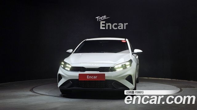 Kia K3 (II) 1.6 Prestige 2024 — фото 3