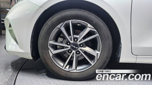 Kia K3 (II) 1.6 Prestige 2024 — фото 5