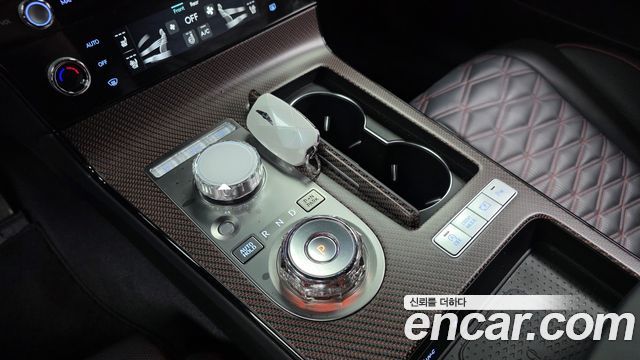 Genesis G80 (RG3) Gasoline 2.5 Turbo AWD 2026 — фото 9