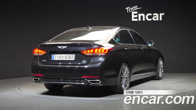 Genesis G80 3.3 GDI AWD Luxury 2018 — фото 2
