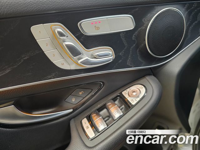 Mercedes-Benz GLC-Class (X253) GLC300 4MATIC 2019 — фото 10
