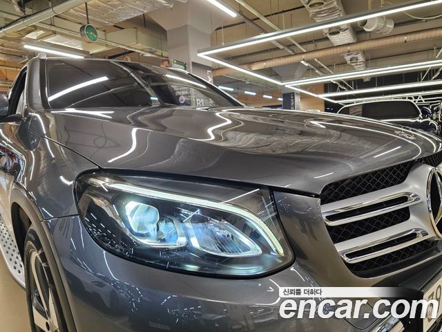 Mercedes-Benz GLC-Class (X253) GLC300 4MATIC 2019 — фото 23
