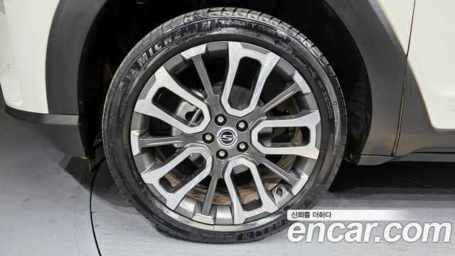 KG Mobility (SsangYong) Torres Gasoline 1.5 4WD T7 2023 — фото 5
