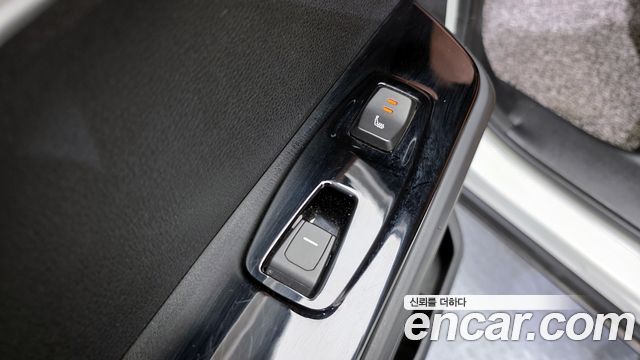 KG Mobility (SsangYong) Torres Gasoline 1.5 4WD T7 2023 — фото 18