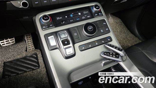 Hyundai Palisade Diesel 2.2 2WD Prestige 2023 — фото 9