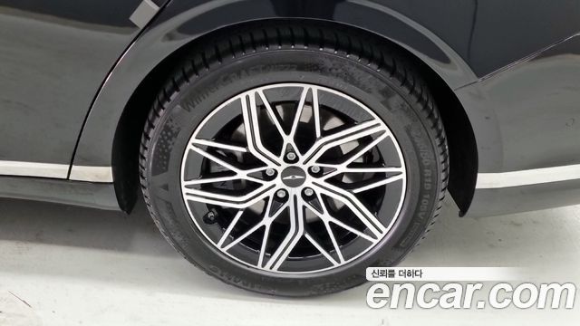Genesis G90 (RS4) Gasoline 3.5 Turbo AWD 2023 — фото 5