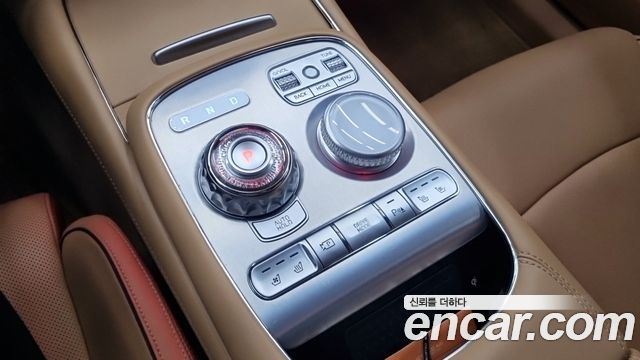 Genesis G90 (RS4) Gasoline 3.5 Turbo AWD 2023 — фото 9