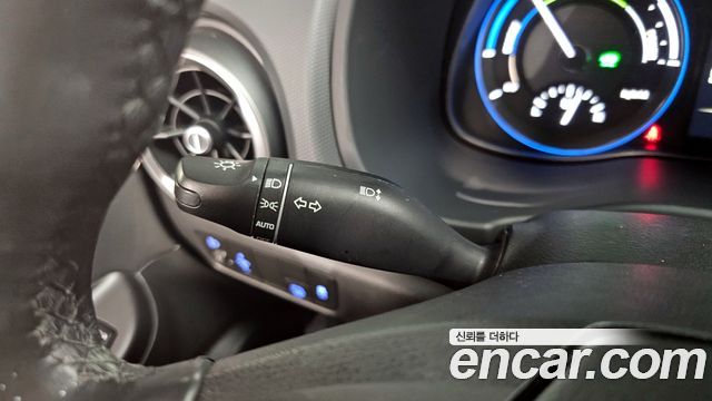 Hyundai Kona Hybrid Modern 2022 — фото 18