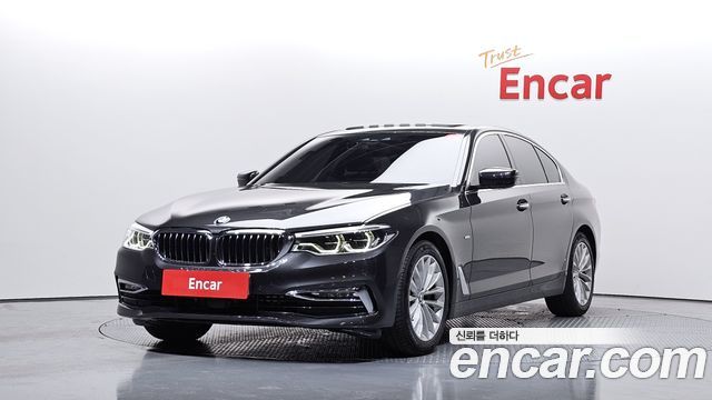 BMW 5 Series (G30) 530i Luxury Plus 2018 — фото 1