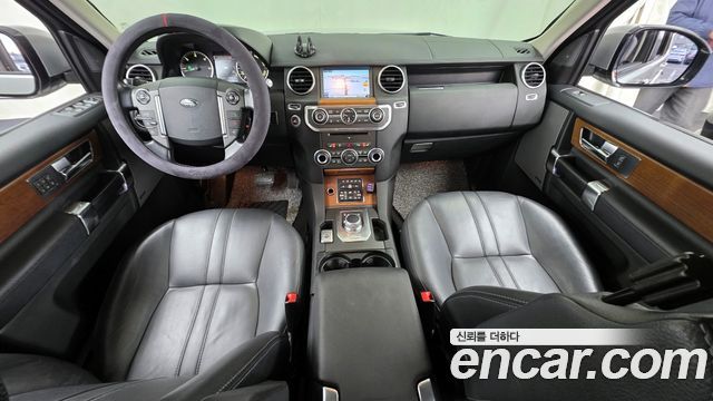 Land Rover Discovery 4 3.0 SDV6 HSE 2016 — фото 7