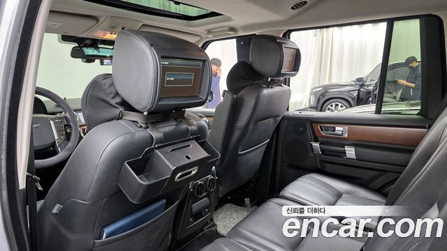 Land Rover Discovery 4 3.0 SDV6 HSE 2016 — фото 21