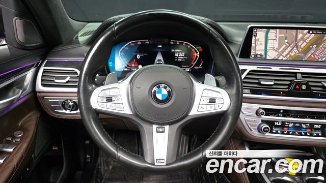 BMW 7 Series (G11) 730Ld xDrive M Sport 2021 — фото 13