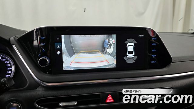Hyundai Sonata (DN8) 2.0 Premium Plus 2022 — фото 19