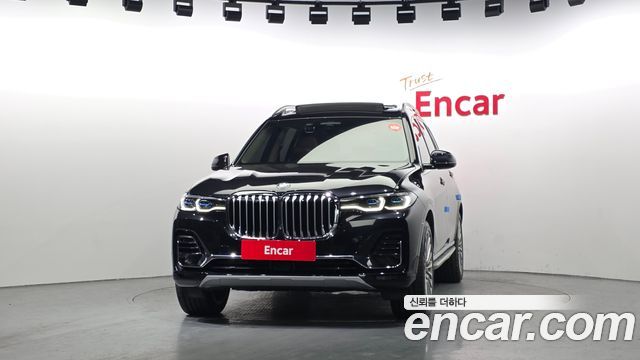 BMW X7 (G07) xDrive 40i Design Pure Excellence 7-Seater 2022 — фото 3
