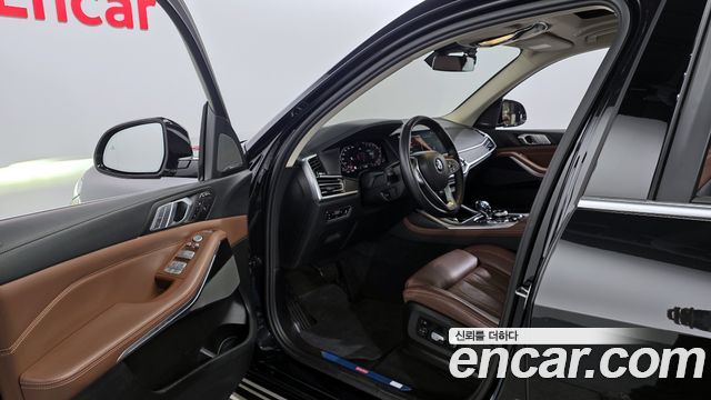 BMW X7 (G07) xDrive 40i Design Pure Excellence 7-Seater 2022 — фото 10