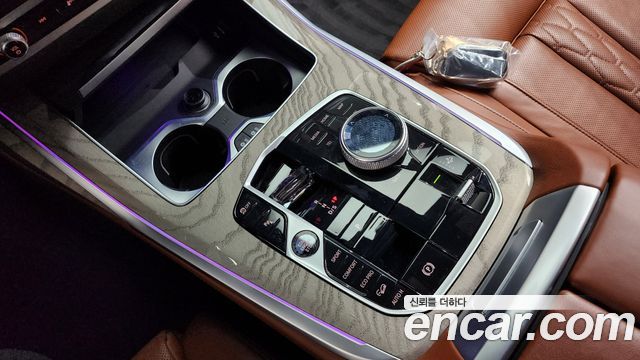 BMW X7 (G07) xDrive 40d Design Pure Excellence 6-Seater 2023 — фото 9