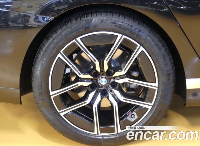 BMW 7 Series (G70) 740d xDrive M Sport 2025 — фото 5