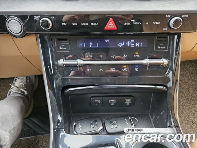Kia Carnival (IV) Diesel 9-Seater Signature 2022 — фото 8