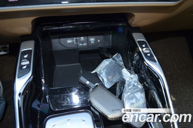 Kia Sorento (IV) HEV 1.6 4WD Gravity 2024 — фото 17