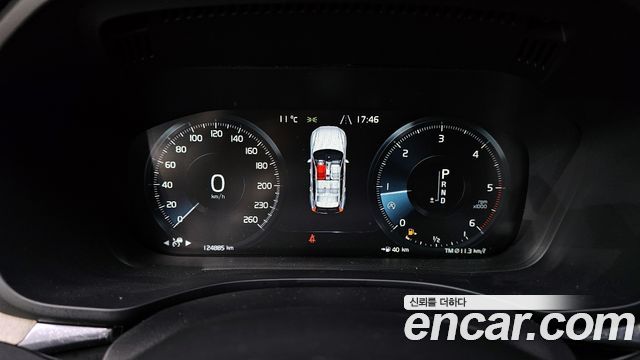 Volvo XC60 (II) D5 Inscription 2018 — фото 8