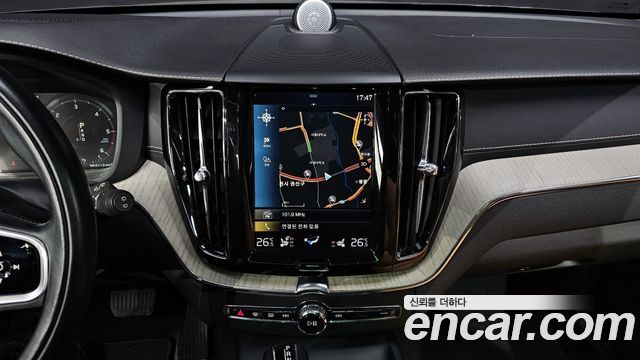 Volvo XC60 (II) D5 Inscription 2018 — фото 14