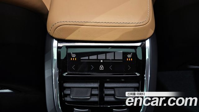 Volvo XC60 (II) D5 Inscription 2018 — фото 19