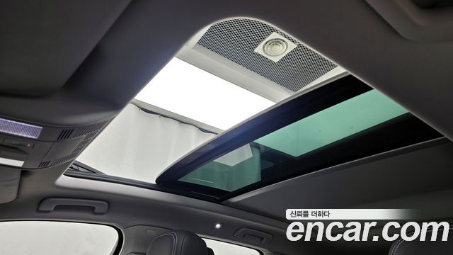 Volkswagen Touareg (III) 3.0 TDI Premium 2021 — фото 19