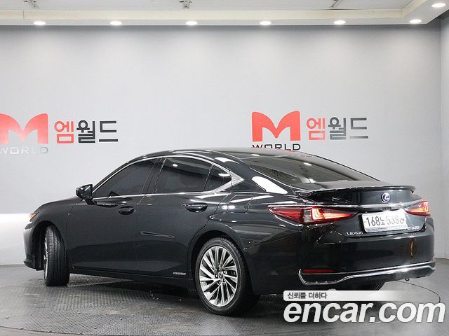 Lexus ES300h (VII) Executive 2021 — фото 4