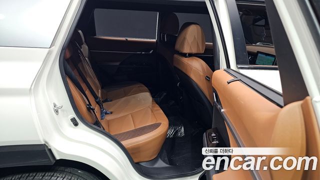 KG Mobility (SsangYong) Torres Gasoline 1.5 2WD T7 2023 — фото 11