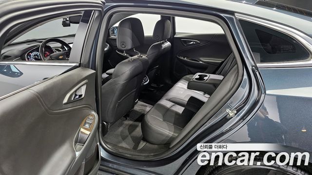 Chevrolet Malibu 1.3 Turbo Premier 2019 — фото 11