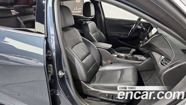 Chevrolet Malibu 1.3 Turbo Premier 2019 — фото 12