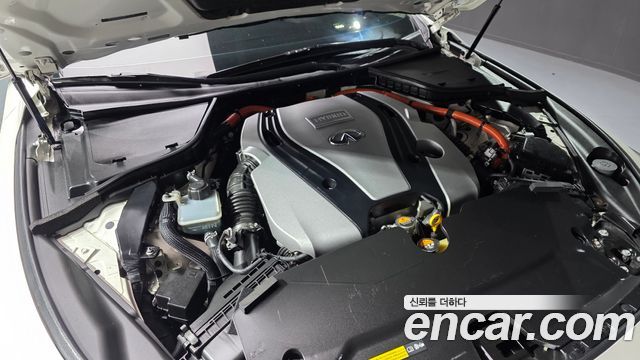 Infiniti Q50 3.5 Hybrid Smart Package 2016 — фото 6