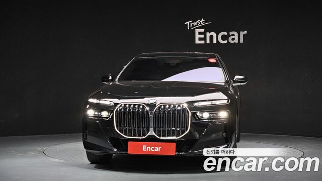 BMW 7 Series (G70) 740i xDrive M Sport 2024 — фото 3