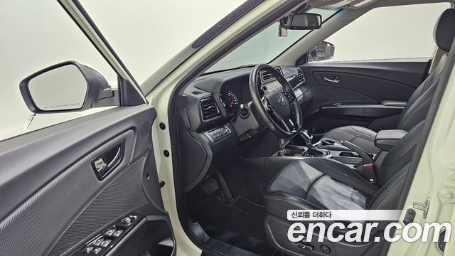 KG Mobility (SsangYong) Very New Tivoli Gasoline 1.5 2WD V3 2022 — фото 10