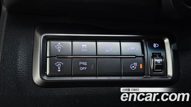 KG Mobility (SsangYong) Very New Tivoli Gasoline 1.5 2WD V3 2022 — фото 13