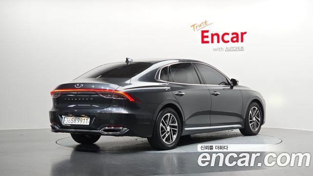 Hyundai Grandeur (IG) 2.5 Premium Choice 2021 — фото 2
