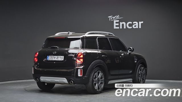 MINI Cooper S Countryman ALL4 2nd 2021 — фото 2