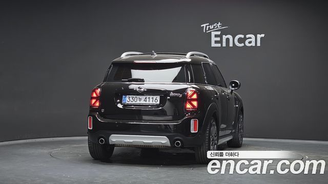 MINI Cooper S Countryman ALL4 2nd 2021 — фото 4